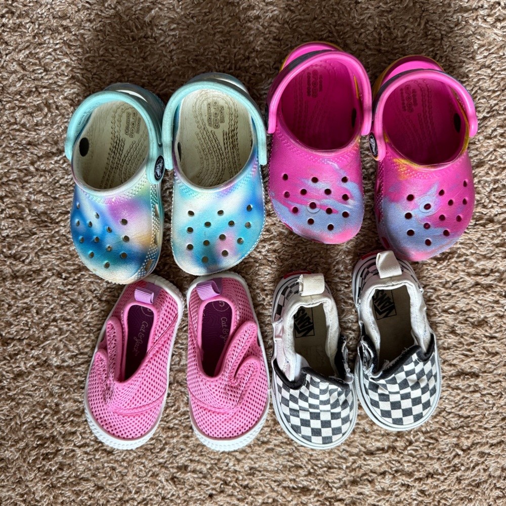 Kids 5C Shoe Bundle Crocs, Vans - Picture 3 of 8